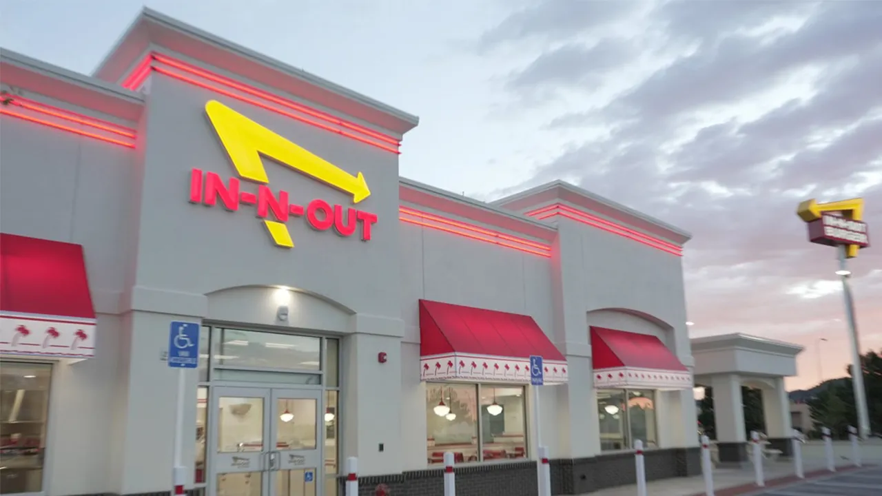In-N-Out CEO on Why the Chain Will Never Use Mobile Ordering, Uber Eats, Doordash, Etc.