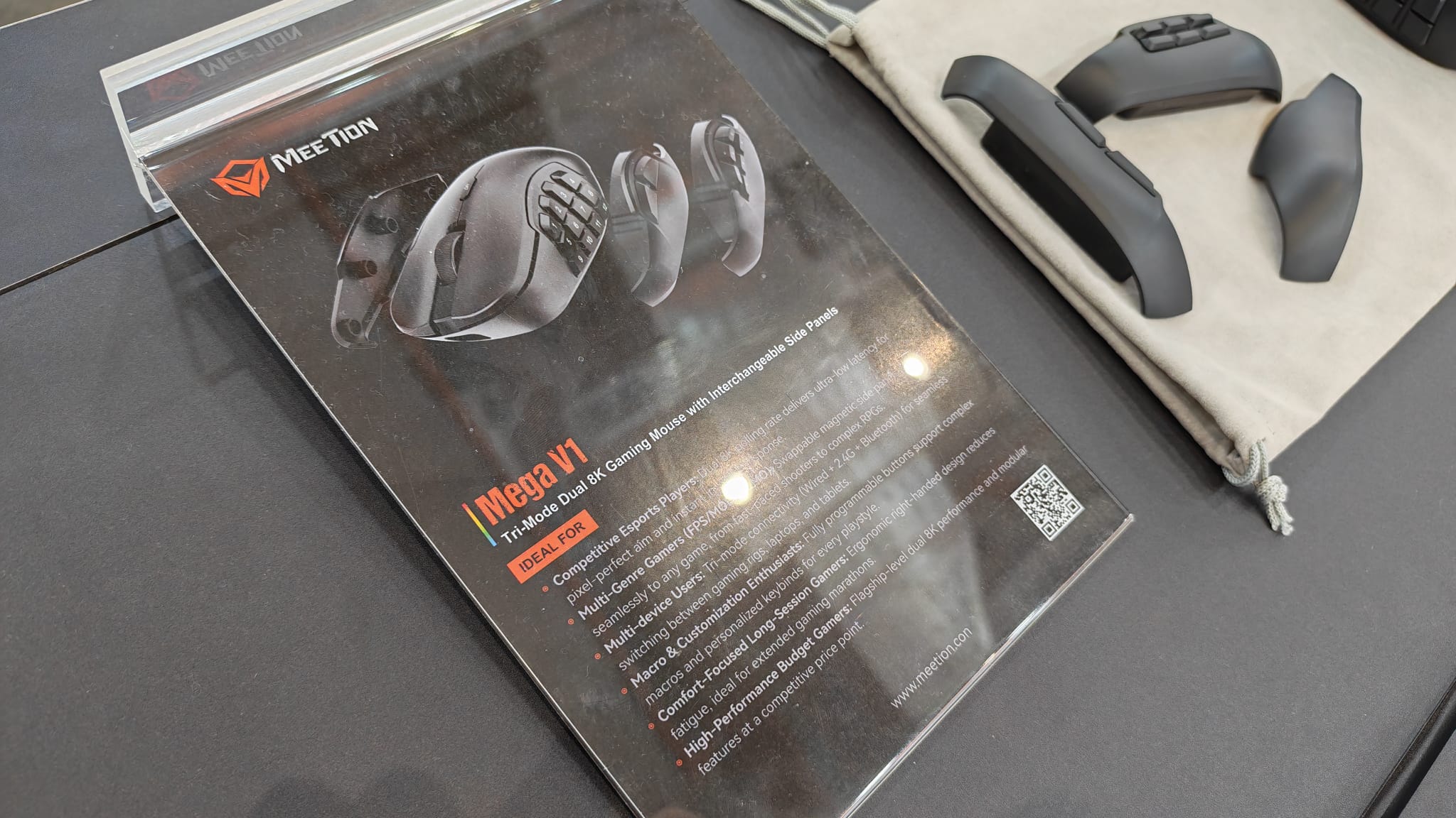 An information card about the Meetion Mega V1