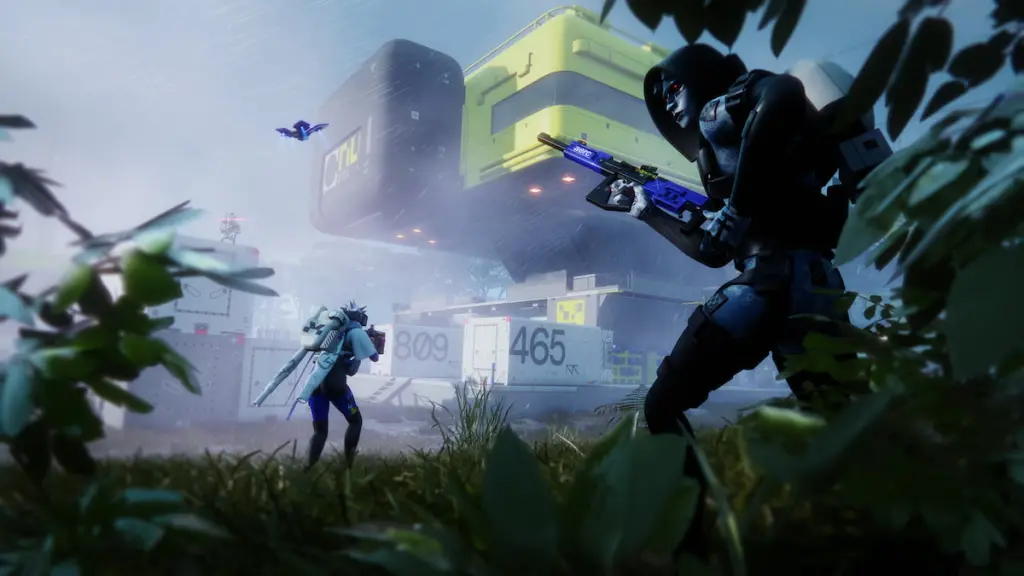 Players on a map in Marathon