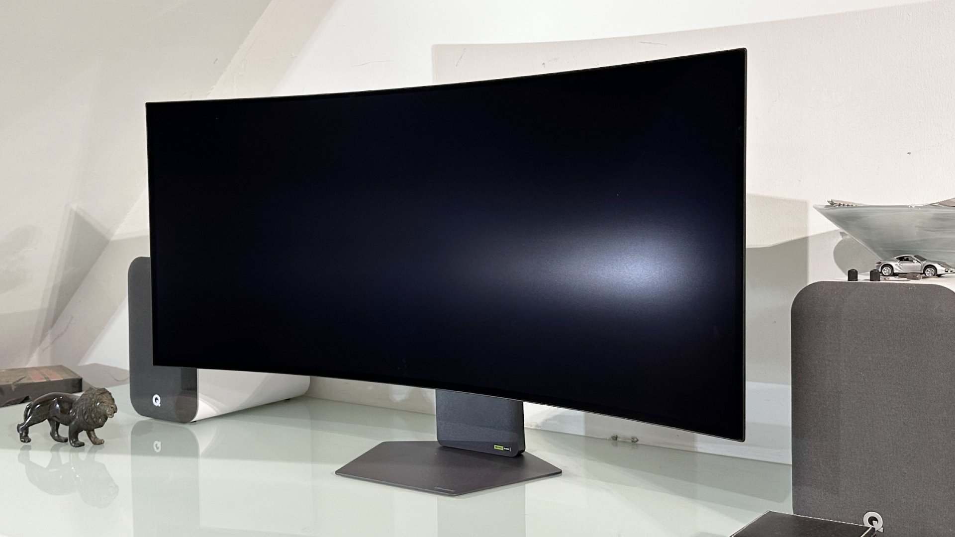 LG UltraGear Evo 39GX950B OLED monitor