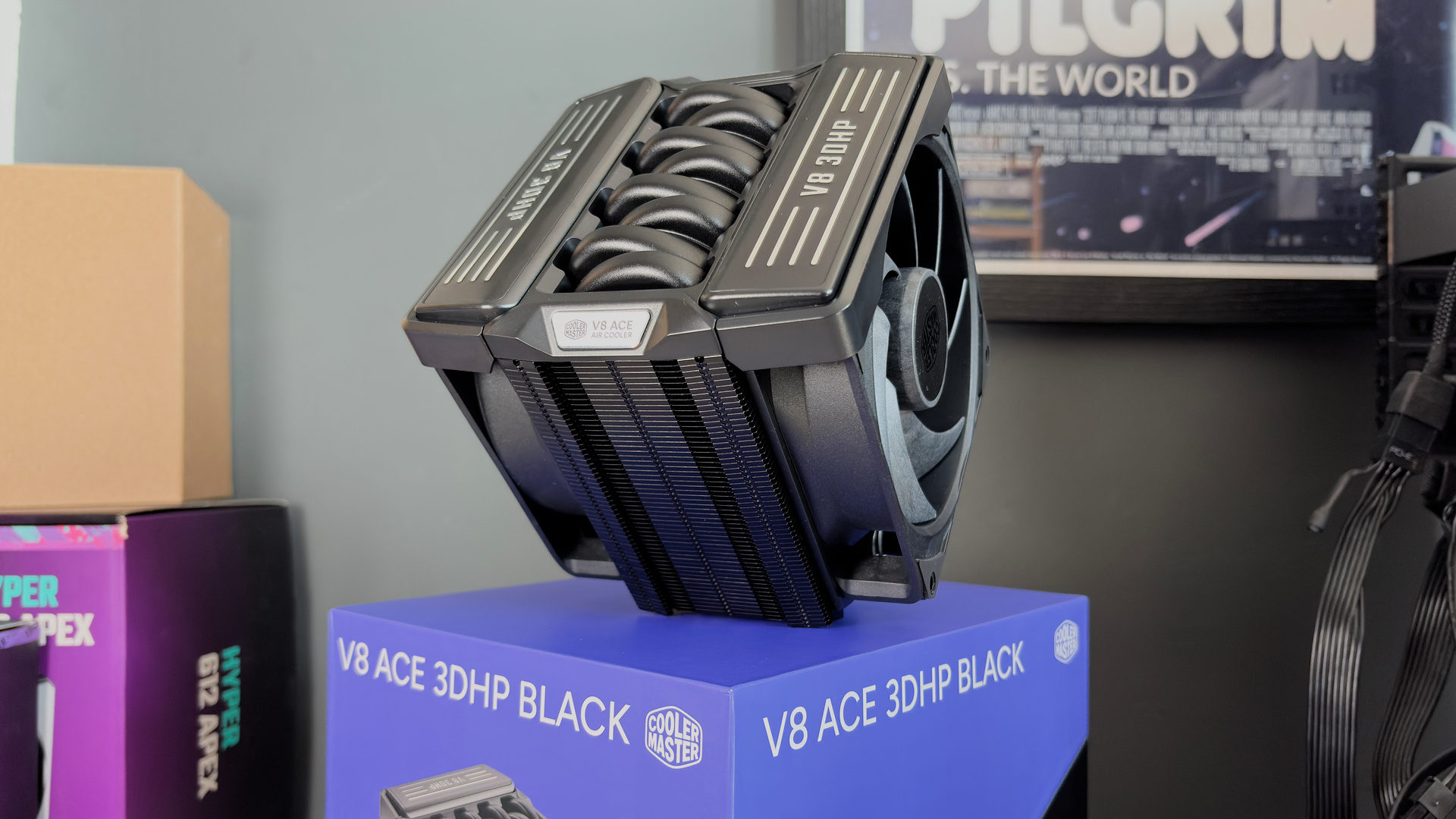 Cooler Master V8 Ace 3DHP cooler on a box.
