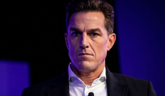 After laying off Battlefield 6 developers, EA pays its CEO $38 million because Battlefield 6 did so well