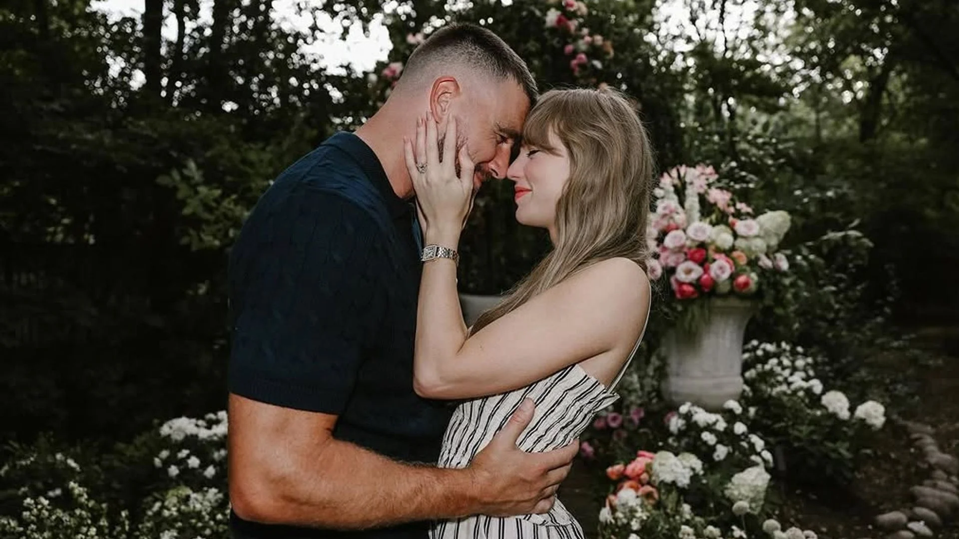 Taylor Swift Fans Buy Garbage From Outside Her Wedding