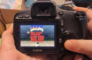 Screw the wedding photos, I’m playing Doom on a DSLR camera like the good lord intended