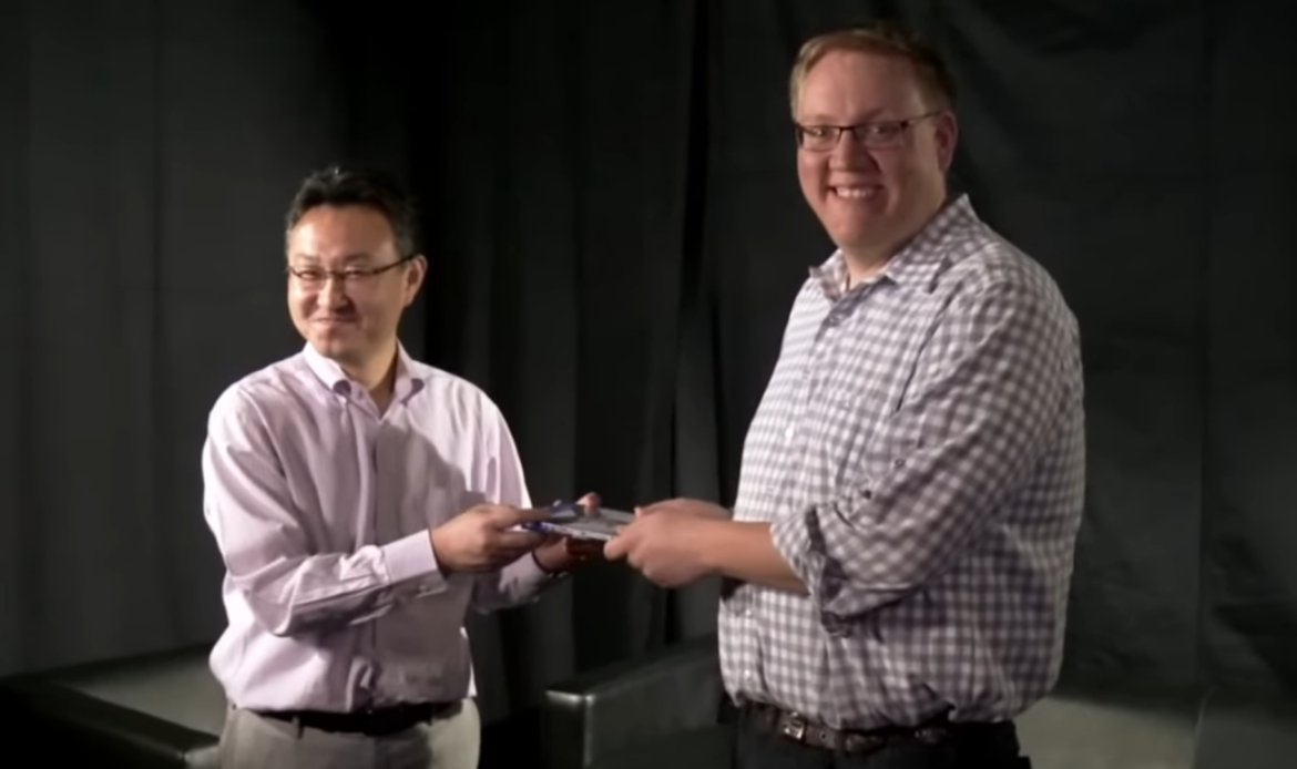 13 years after famous Microsoft dunk, ex-PlayStation boss Shuhei Yoshida says Xbox disc-to-digital feature is “a great move”