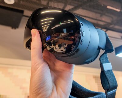 Unboxing videos of the Steam Frame have been leaked, giving us a closer look at the long-awaited VR headset