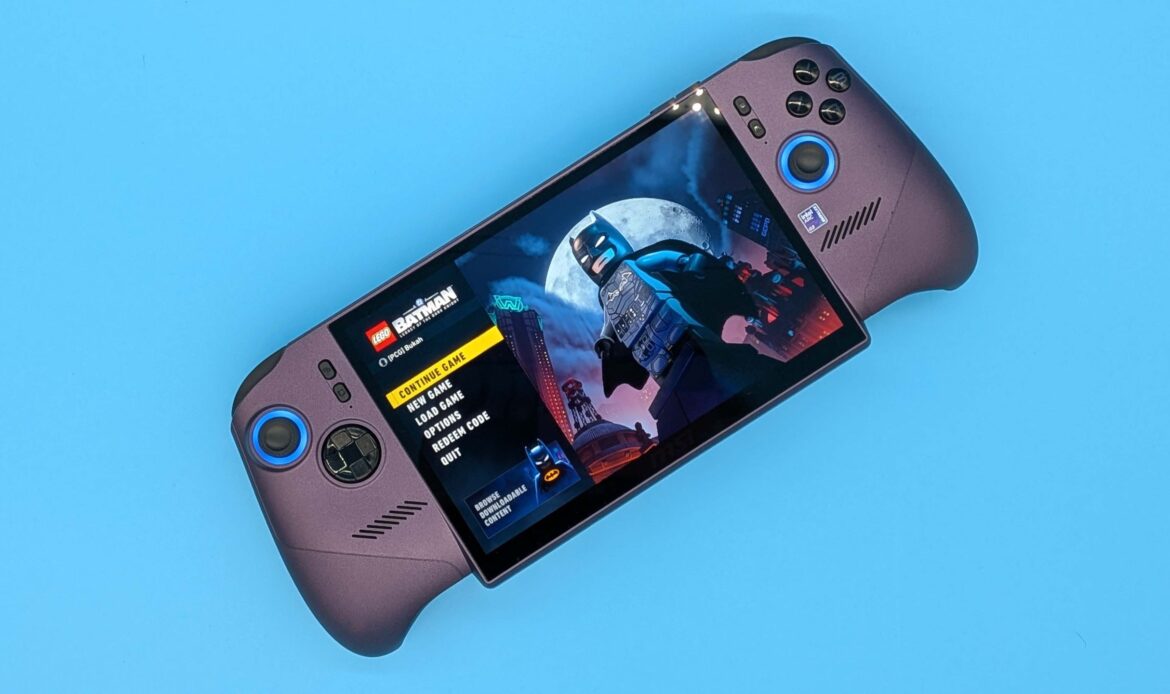 Valve has added ‘initial’ SteamOS gamepad support for several new gaming handhelds, including the MSI Claw 8 EX AI+