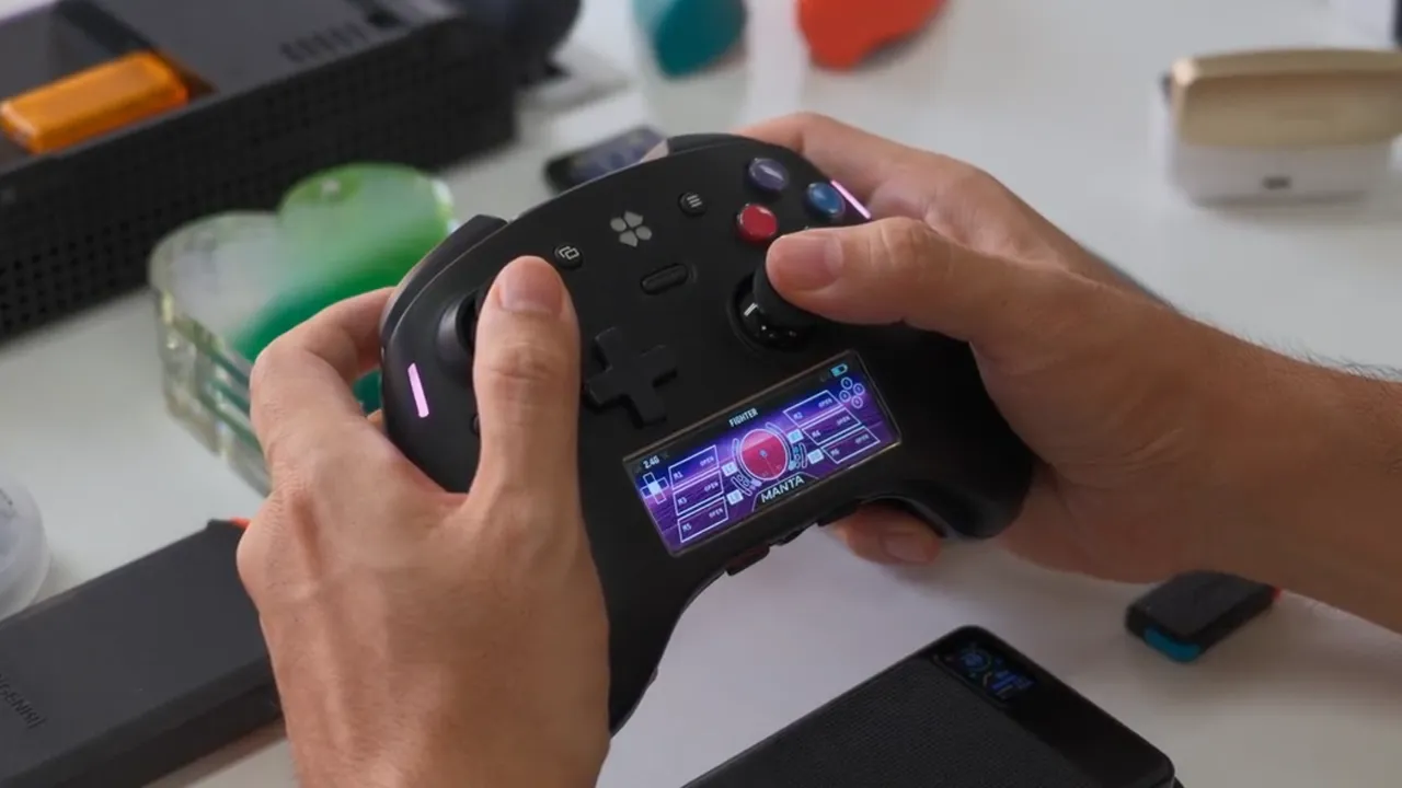 The Genki Manta Is a New High-End PC and Switch 2 Controller With a Built-in Screen and Onboard OS
